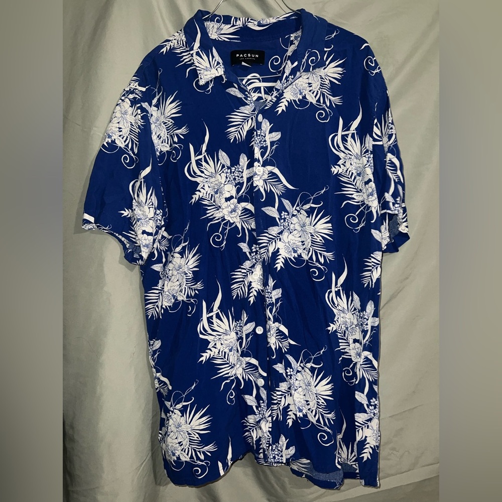 PacSun Blue and White Tropical Shirt